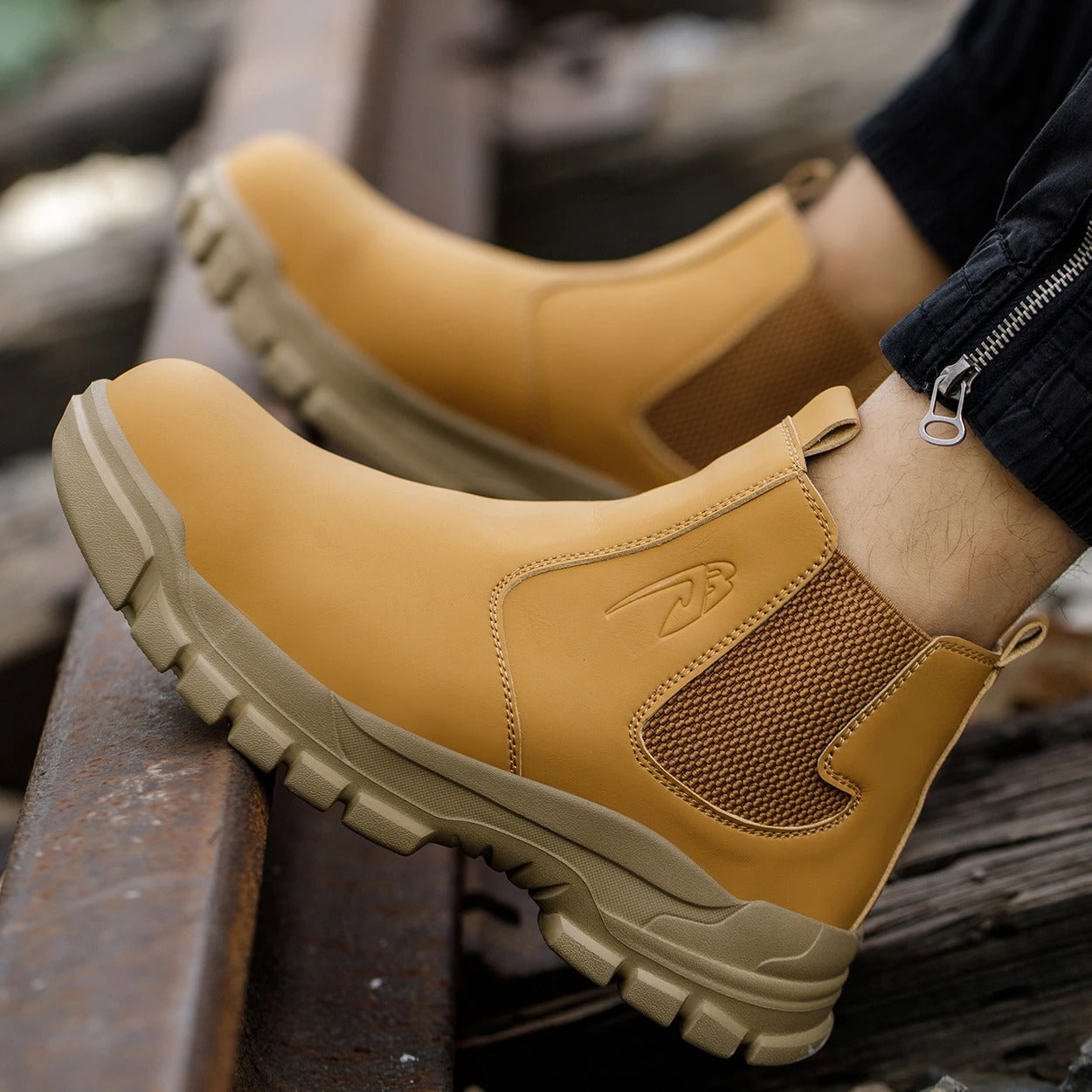 Bottines de Sécurité Légères Noires - Protection & Confort en Toutes Conditions - Coque de Protection & Normes S3